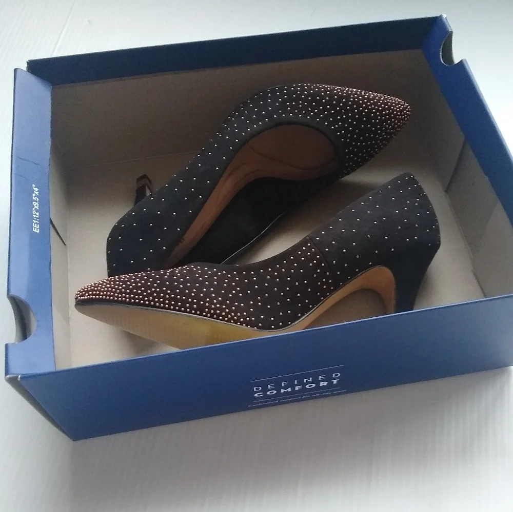 APT 9 Hourhand black gold studded embellished pumps